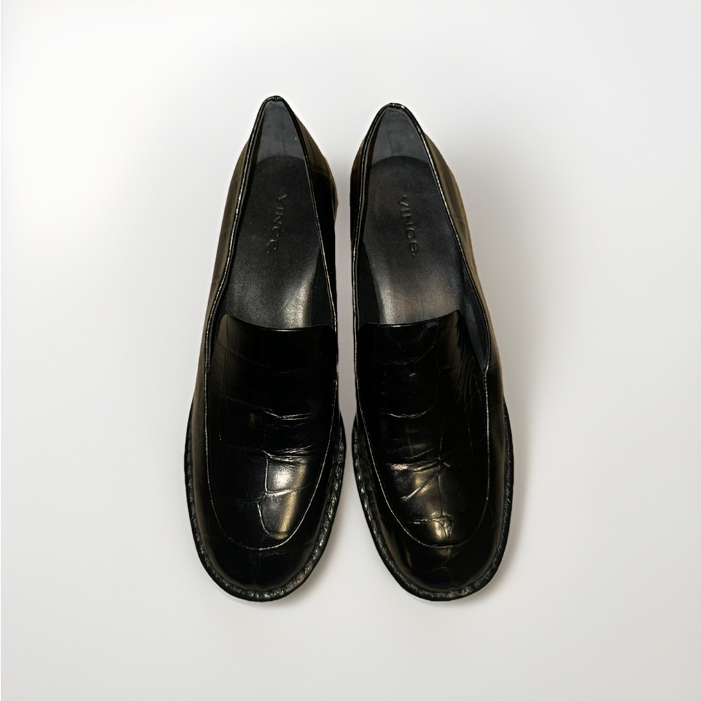 Vince. Women’s  Black Leather Vero Cuoio Slip On Loafers Old Money Preppy Size 7 - Picture 3 of 10
